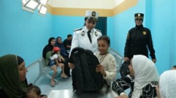 الداخلية توزع حقائب ومستلزمات مدرسية على أبناء نزلاء مراكز الإصلاح
