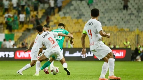 الزمالك يتقدم على المصري بهدف في شوط أول مثير