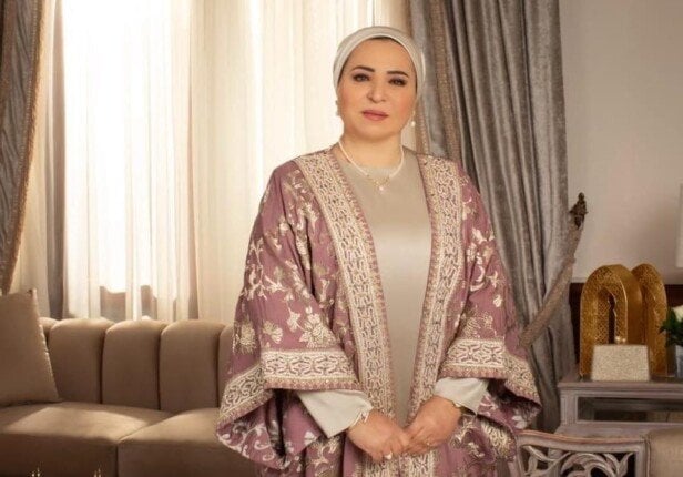 السيدة انتصار السيسي: وسام ملكة إسبانيا يمثل شرفًا رفيعًا