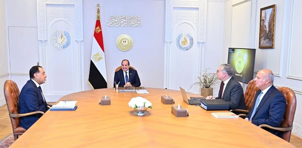 السيسي يوجّه بسرعة سداد مستحقات الشركات الأجنبية العاملة بقطاع البترول