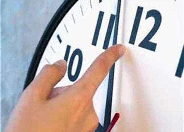 العد التنازلي للتوقيت الشتوي 2025.. متى نؤخر الساعة؟