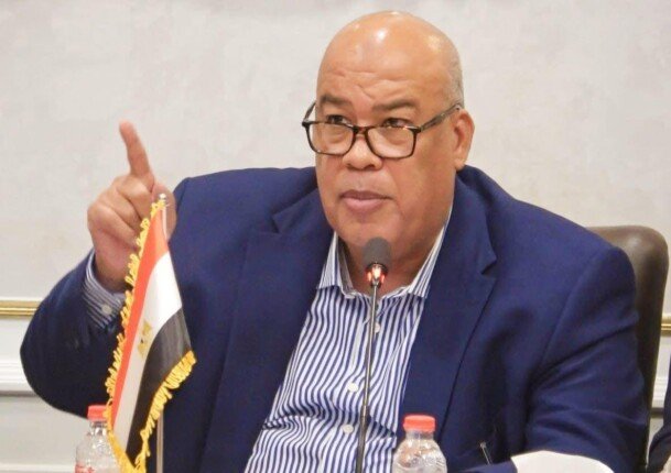 «العشري» يكشف سبب زيادة أسعار الحديد عن السوق العالمي.. وينتقد المطالبة بفرض رسوم على واردات البليت