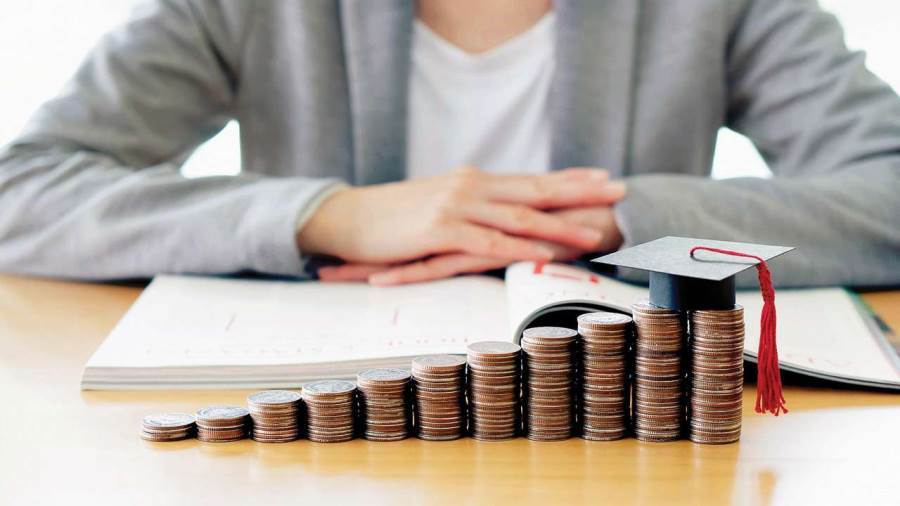 المركزي: التسهيلات الائتمانية الممنوحة من البنوك ترتفع إلى 9.2 تريليون جنيه 