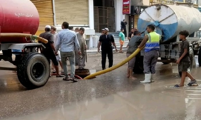 انفجار خط مياه رئيسي بمدينة أبوحماد بالشرقية
