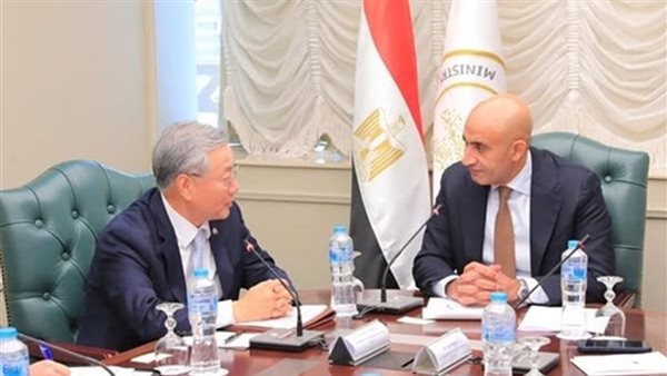 بالتعاون مع كوريا.. تفاصيل إطلاق مشروع تعلم رقمي يغطي 54 مدرسة إعدادية