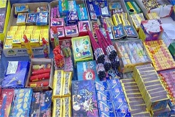 بحوزته 700 ألف قطعة.. ضبط المتهم بالاتجار بالألعاب النارية في الفيوم