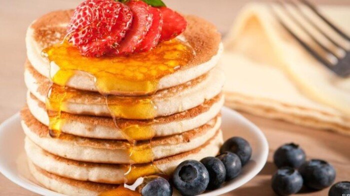 بخطوات بسيطة.. طريقة عمل الـ «بان كيك» في المنزل