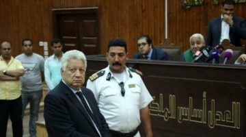 بعد قليل.. محاكمة مرتضى منصور بتهمة سب وقذف خالد يوسف وزوجته