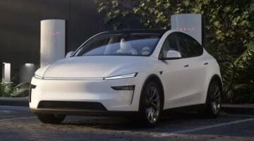 تحقيق رسمى فى تسلا بسبب أعطال محتملة بمقابض الأبواب طراز Model Y