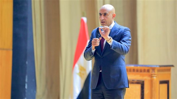 تربوية توجه عدد من النصائح الهامة لأولياء الأمور قبل انطلاق الدراسة