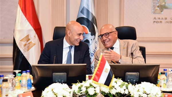 تعاون بين «التعليم» و«العربية للتصنيع» في مجالات الذكاء الاصطناعي والتدريب