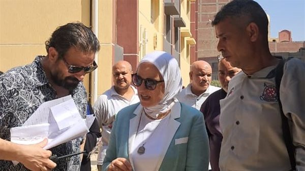 توجيه هام من "تعليم القاهرة" بشأن حوائط المدارس وأبوابها