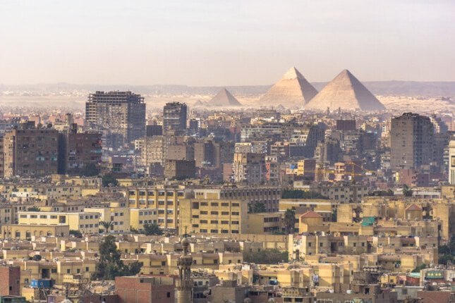 خبير اقتصادي يتوقع رفع التصنيف الائتماني لمصر بعد انخفاض تكلفة التأمين لـ 3.8%