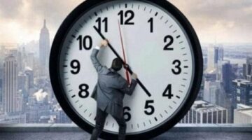 خطوات تغيير الساعة في الهواتف المحمولة لضبطها على التوقيت الشتوي 2025