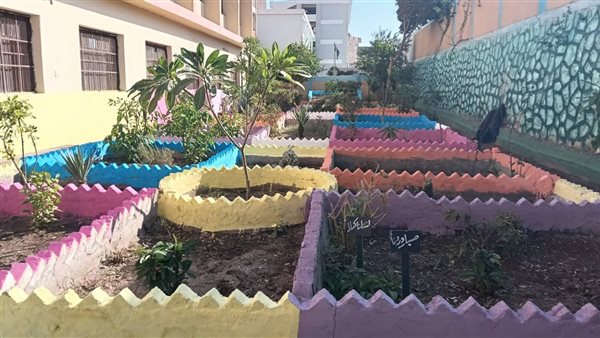 خلصنا تجميل المدارس.. «تعليم أسيوط» تنهي استعدادها لاستقبال العام الدراسي الجديد