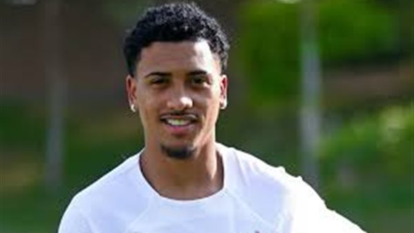 خوان ألفينا يقود هجوم الزمالك فى التشكيل المتوقع أمام المصري