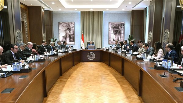 رئيس الوزراء: البدء على الفور في تطبيق منظومة التأمين الصحي الشامل بالمنيا