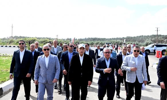 رئيس الوزراء يفتتح محطة ومأخذ المياه بالقنطرة غرب الصناعية بتكلفة قدرها 475.8 مليون جنيه