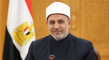 رئيس جامعة الأزهر يناقش برامج الساعات المعتمدة ويعلن عن كليات جديدة