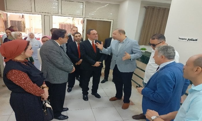 رئيس قطاع التكافل ببنك ناصر يتفقد مشروعات الهلال الأحمر بالغربية