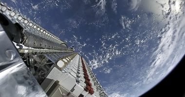 سبيس إكس تطلق 24 قمرا صناعيا جديدا للإنترنت الفضائى بشبكة ستارلينك