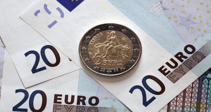 سعر اليورو مقابل الجنيه اليوم الاثنين 15 سبتمبر 2025