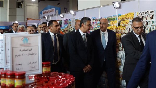 شباب «تنمية المشروعات» يشاركون في معارض أهلًا مدارس بالمحافظات