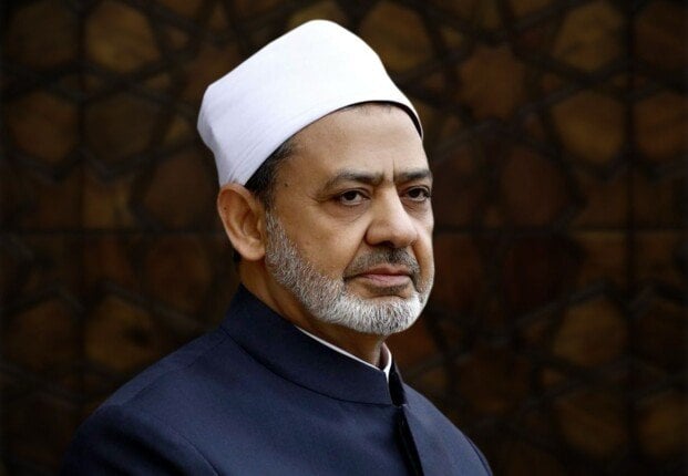 شيخ الأزهر يهنئ خادم الحرمين الشريفين وولي العهد السعودي باليوم الوطني الـ 95 للمملكة