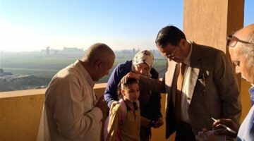 عاجل| "لا تستطع الصعود للرابع".. فتح فصلا أرضيا لطالبة تعاني من إعاقة حركية بالغربية
