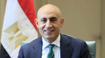 عاجل.. تطبيق منهج "كونكت بلس" كمستوى رفيع لطلاب رياض الأطفال والابتدائي بالمدارس الرسمية