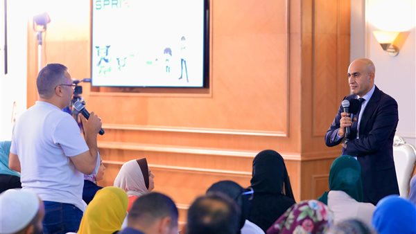 عاجل.. وزير التعليم يكشف عن بشرى تنتظر أوائل المحافظات في مادة البرمجة والذكاء الاصطناعي