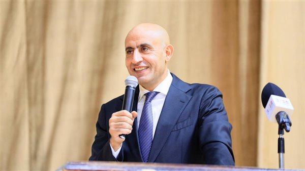 عاجل.. وزير التعليم يكشف مفاجأة عن مناهج الإنجليزية للمرحلة الثانوية
