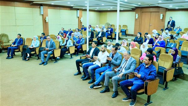 عبداللطيف: سوق العمل المستقبلي يتطلب البرمجة بجميع المهن
