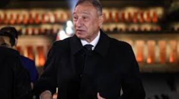 عضو الزمالك عن اعتذار الخطيب : مينفعش الأهلي يقع