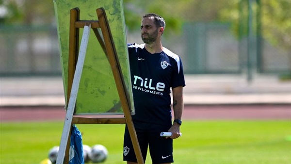 فيريرا يستقر على ثنائي دفاع الزمالك أمام الأهلي.. خاص