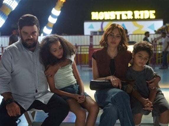 فيلم ماما وبابا يحقق إيرادات متوسطة بدور العرض السينمائي