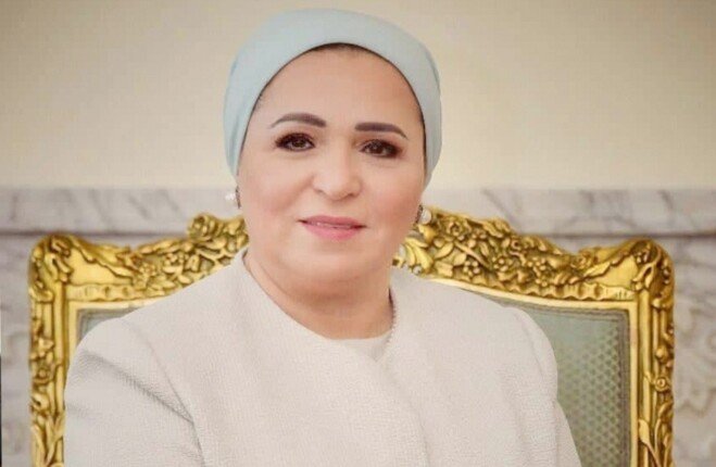 قرينة الرئيس تهنئ الشعب المصري والأمة الإسلامية بذكرى المولد النبوي