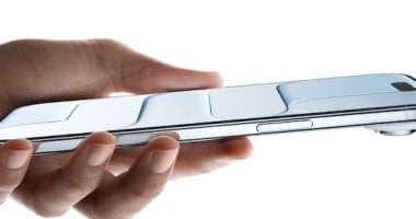 لو متردد.. اعرف تفاصيل تحديث تليفونك بـ iOS 26 وأنواع أيفون المناسبة