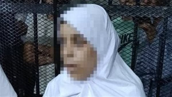 مبيد حشري في الخبز.. اعترافات قاتلة زوجها وأطفاله الـ6 بالمنيا (التفاصيل)
