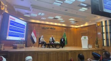 محافظ القليوبية يرأس اجتماع المجلس التنفيذي لمتابعة الاستعدادات للعام الدراسي الجديد