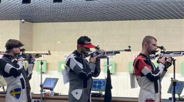محمد حمدي يقترب من النهائيات في كأس العالم للرماية بالصين