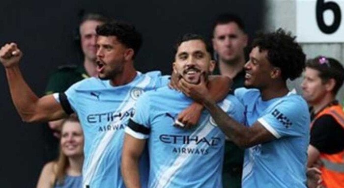 مشاهدة مباراة مانشستر سيتي ضد بيرنلي في الدوري الإنجليزي اليوم