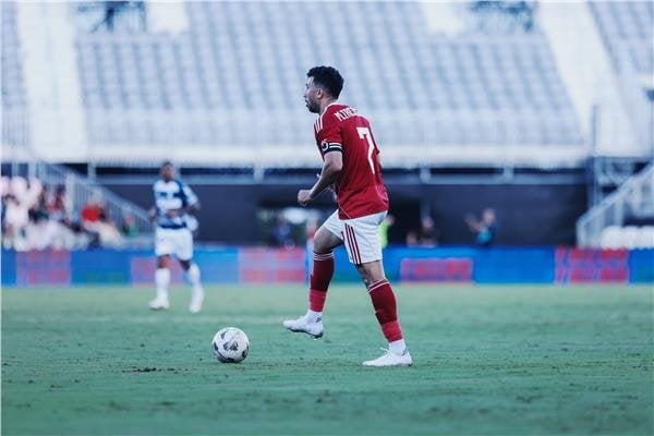 مصدر بالأهلي: لا عقوبة على تريزيجيه بعد احتفاله أمام إنبي