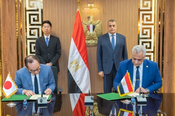 مصر توقع مذكرة تفاهم مع شركة ميزوها اليابانية لتصنيع محطات إنتاج المياه من الهواء
