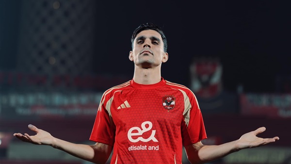 مفاجأة.. بن شرقي مهدد بالرحيل عن الأهلي