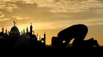 موعد أذان العشاء.. مواقيت الصلاة اليوم الأحد 7 سبتمبر 2025