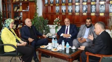 نائب رئيس جامعة الإسكندرية يستقبل وفدًا ليبيًا لبحث التعاون الأكاديمي والبحثى