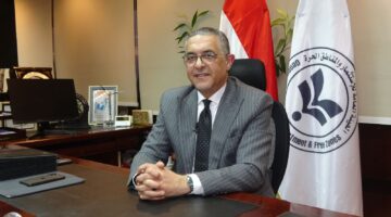 “هيئة الاستثمار” تتلقى 122 طلبًا لإنشاء مشروعات بنظام المناطق الحرة.. مصر تسدد 500 مليون دولار من مستحقات شركات النفط الأجنبية 
