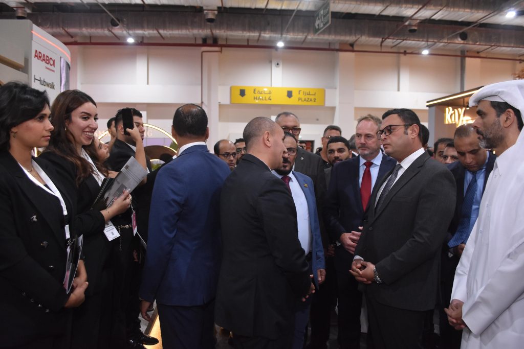 وزير الإسكان يزور جناح “برايم للتطوير العقاري” في معرض سيتي سكيب