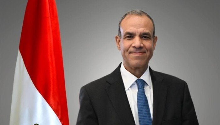 وزير الخارجية يشيد بموقف بابا الفاتيكان المطالب بسرعة وقف إطلاق النار بغزة